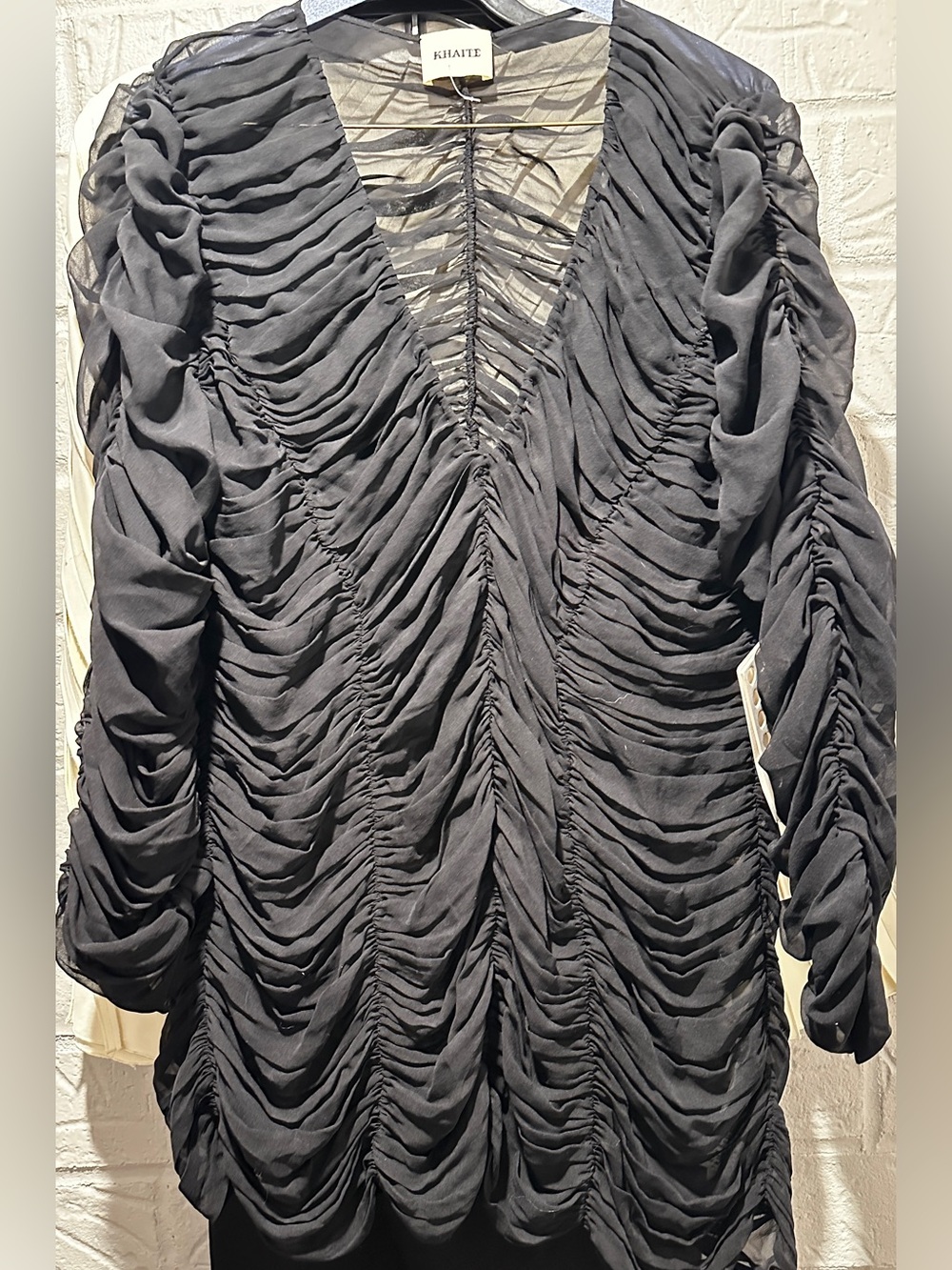 NWT Khaite Lita Ruched V-Neck Stretch Silk Black Top Size 10 - Picture 4 of 13